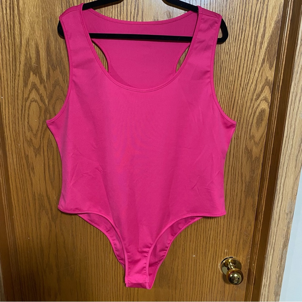 Plus size Scoop Neck Tank Bodysuit - Picture 4 of 5